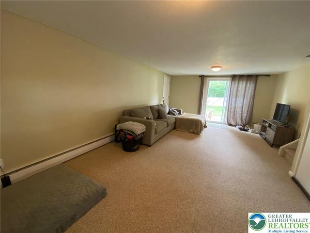 422 Cherokee Street, Emmaus Boro, PA 18049