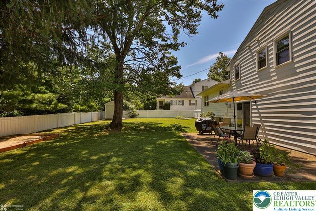 422 Cherokee Street, Emmaus Boro, PA 18049