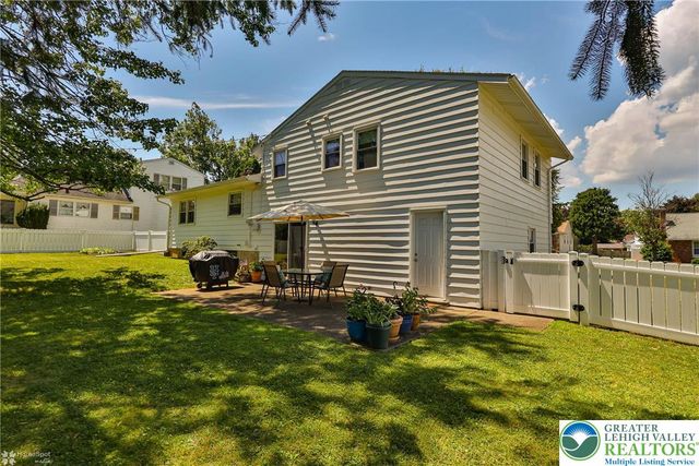 422 Cherokee Street, Emmaus Boro, PA 18049
