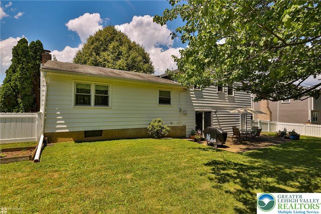422 Cherokee Street, Emmaus Boro, PA 18049