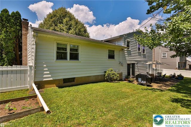 422 Cherokee Street, Emmaus Boro, PA 18049