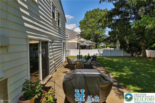 422 Cherokee Street, Emmaus Boro, PA 18049