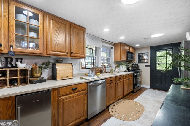 144 Blackberry Road, Jackson, GA 30233