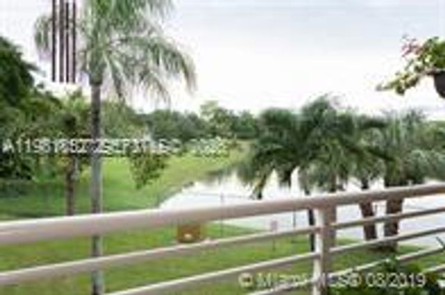 9741 Fontainebleau Blvd H208, Miami, FL 33172