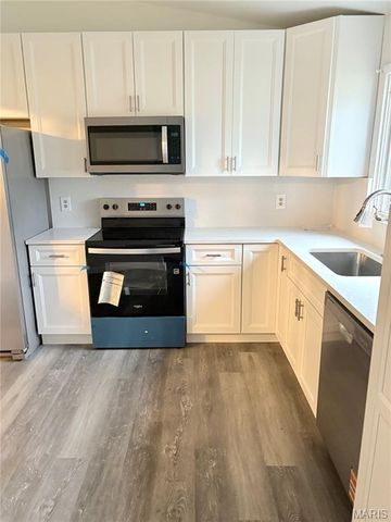 3029 Imperial Drive, St Peters, MO 63303