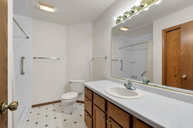 N8033 LAKE BREEZE DRIVE, Sherwood, WI 54169