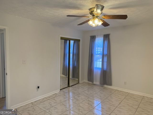 3003 Menlo Park Drive, Rex, GA 30273