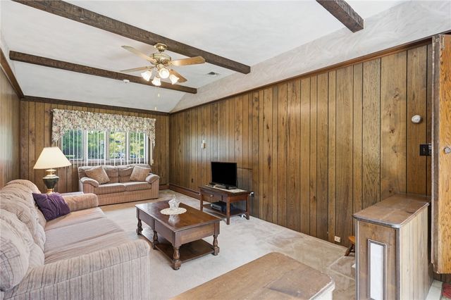 42 Grand Avenue, Warwick, RI 02889