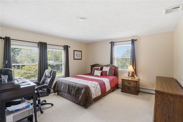 42 Grand Avenue, Warwick, RI 02889