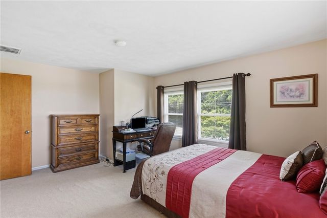 42 Grand Avenue, Warwick, RI 02889