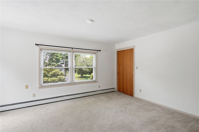42 Grand Avenue, Warwick, RI 02889