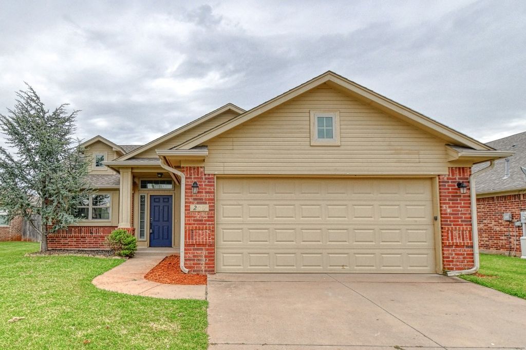 208 Somers Pointe Boulevard, Yukon, OK 73099