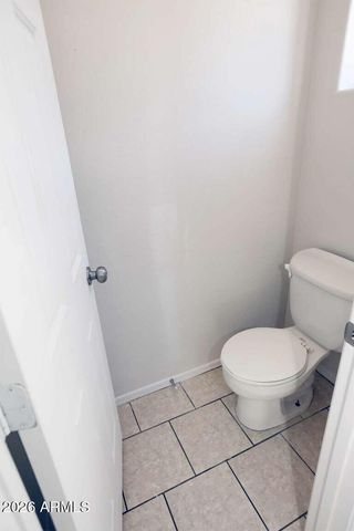 5915 N 68TH Avenue, Glendale, AZ 85303