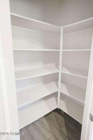 5915 N 68TH Avenue, Glendale, AZ 85303