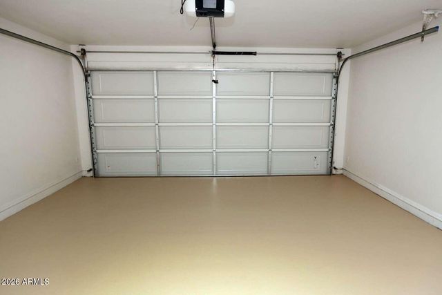 5915 N 68TH Avenue, Glendale, AZ 85303