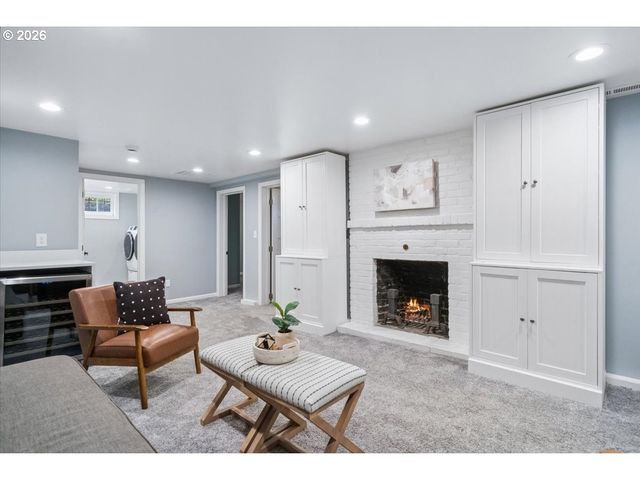 514 N Stafford St, Portland, OR 97217