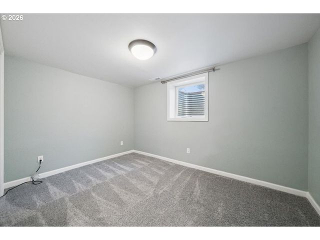 514 N Stafford St, Portland, OR 97217