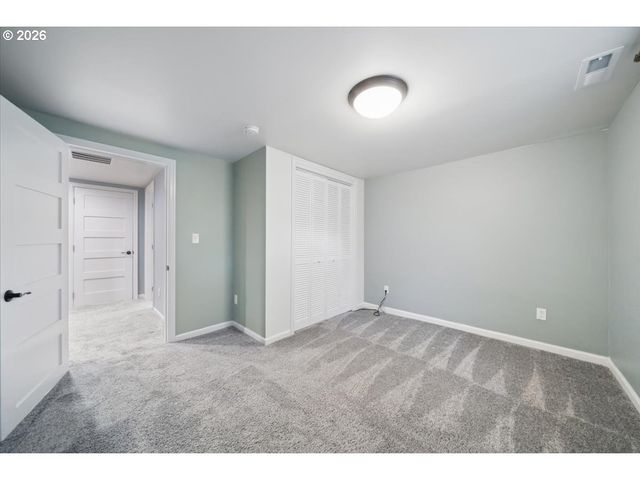 514 N Stafford St, Portland, OR 97217