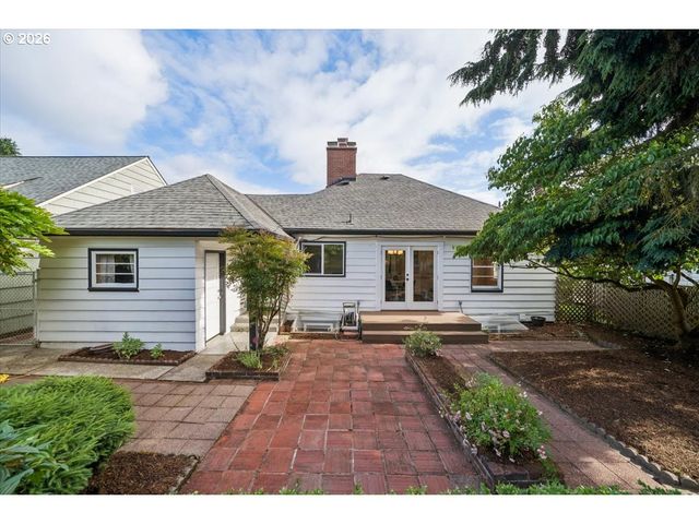 514 N Stafford St, Portland, OR 97217