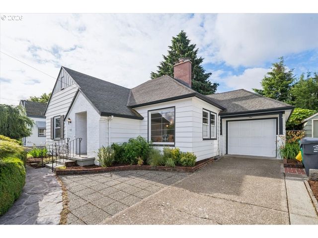 514 N Stafford St, Portland, OR 97217