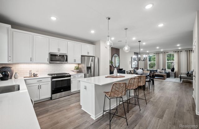 25548 Tolstoy Trail, Novi, MI 48375