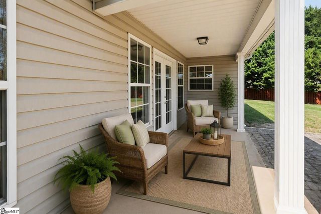 1 Long Pond Court, Greer, SC 29651