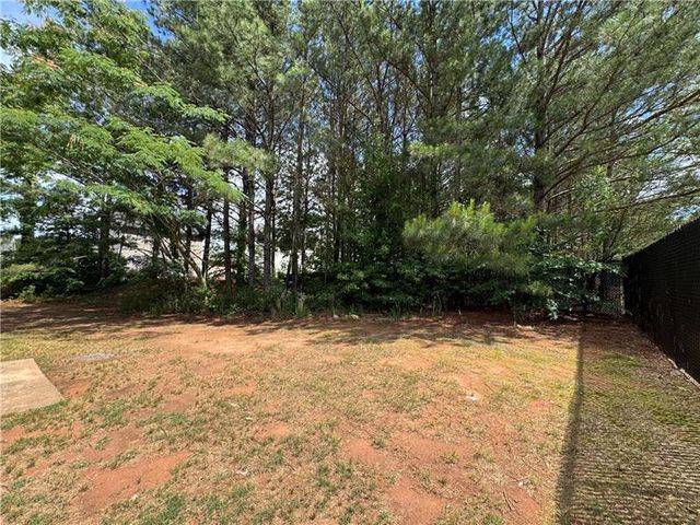 330 Crestfield Circle, Covington, GA 30016