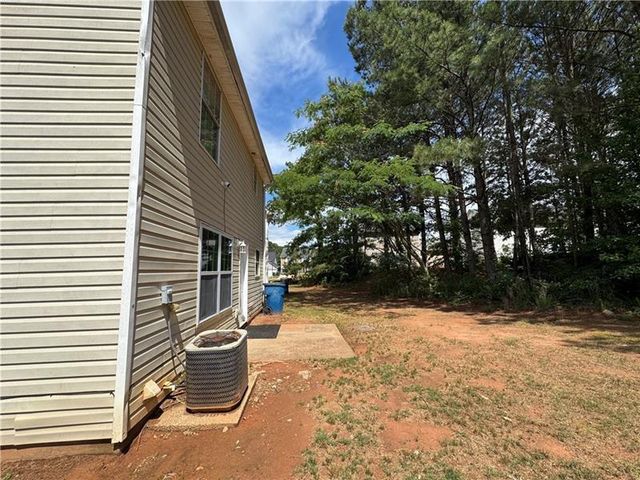 330 Crestfield Circle, Covington, GA 30016