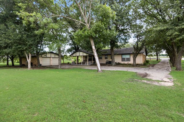 235 Eugene Lane, Nevada, TX 75173