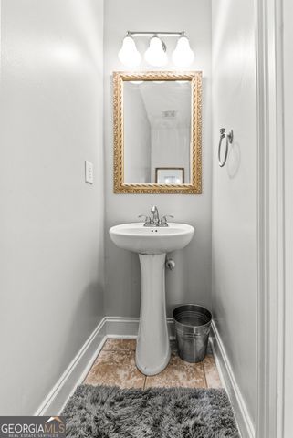 1051 Brookshire Drive, Bogart, GA 30622