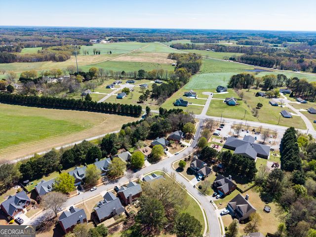 1051 Brookshire Drive, Bogart, GA 30622