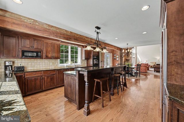 126 GIDEON DR, Kennett Square, PA 19348
