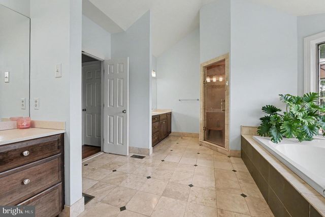126 GIDEON DR, Kennett Square, PA 19348