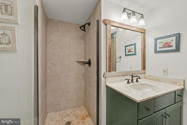126 GIDEON DR, Kennett Square, PA 19348