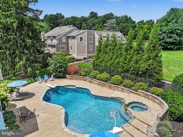 126 GIDEON DR, Kennett Square, PA 19348