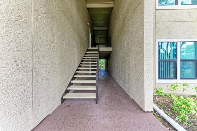 4040 CROCKERS LAKE BOULEVARD 12, Sarasota, FL 34238