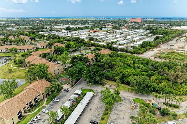 4040 CROCKERS LAKE BOULEVARD 12, Sarasota, FL 34238