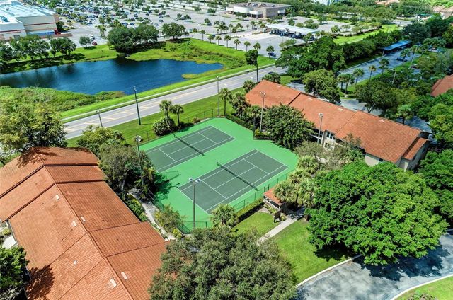4040 CROCKERS LAKE BOULEVARD 12, Sarasota, FL 34238