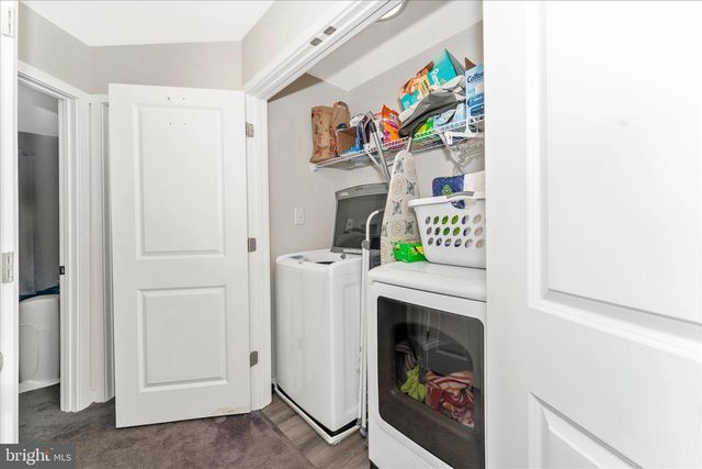 31 MOSES DR, Martinsburg, WV 25405