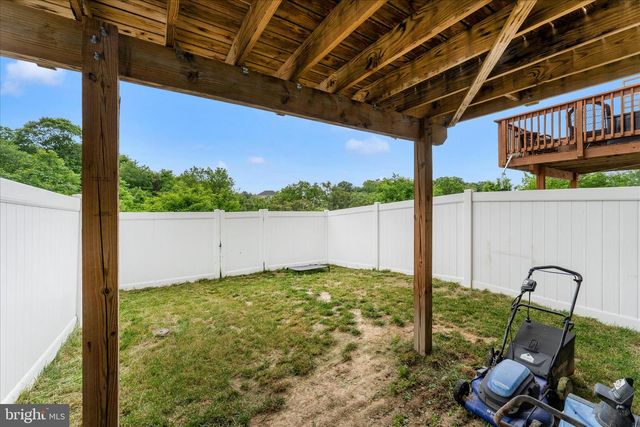 31 MOSES DR, Martinsburg, WV 25405