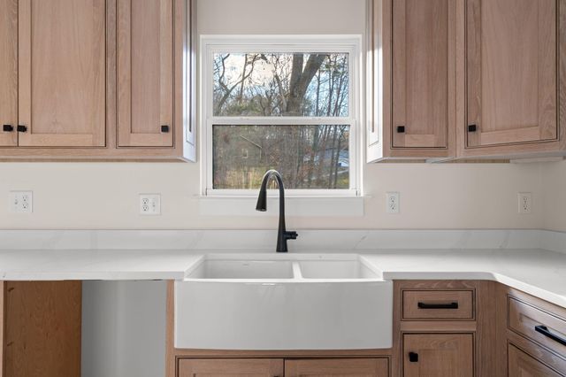 2460 Valley Hills Trail NW, Cleveland, TN 37311