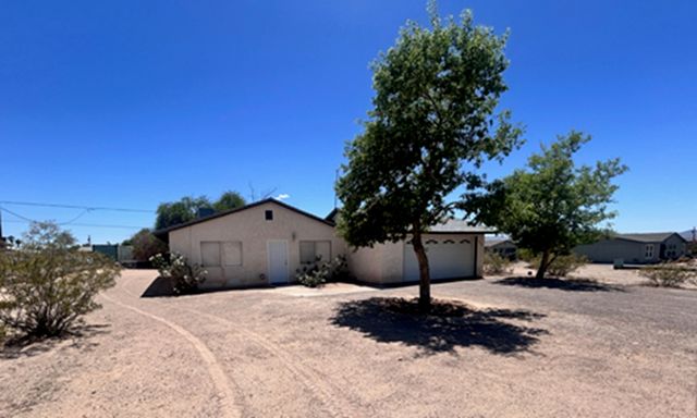4568 E Kayenta Drive, Topock, AZ 86436