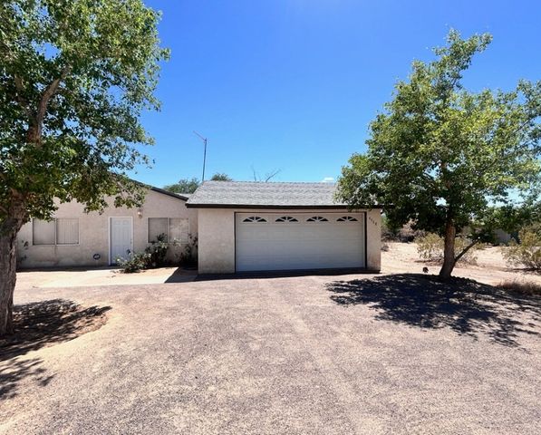 4568 E Kayenta Drive, Topock, AZ 86436