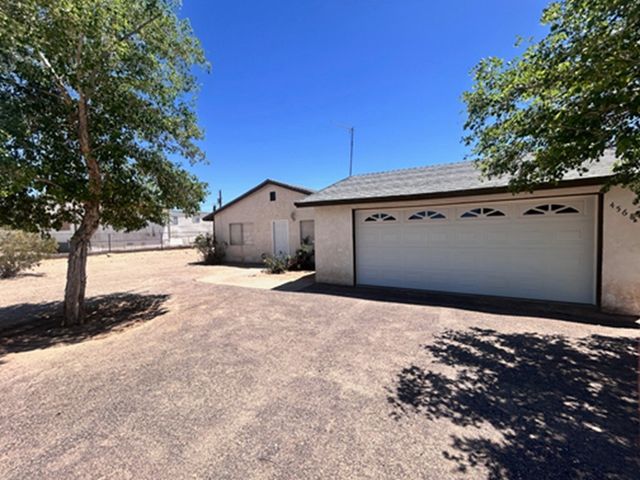 4568 E Kayenta Drive, Topock, AZ 86436