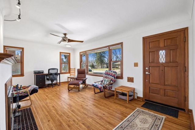 1892 Pascal Street, Falcon Heights, MN 55113