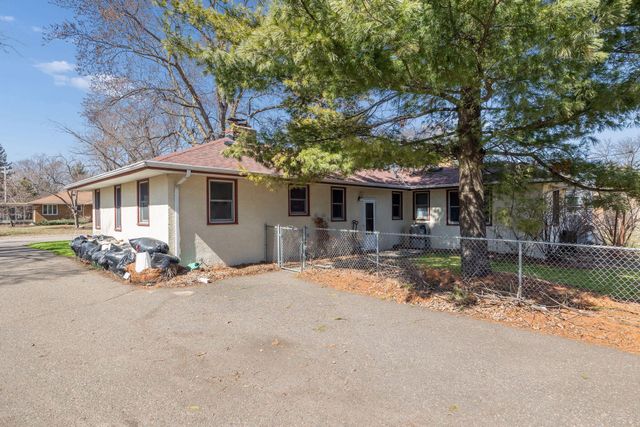 1892 Pascal Street, Falcon Heights, MN 55113