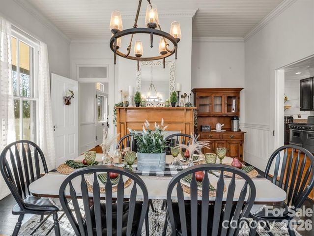 219 Stoney Mountain Road, Hendersonville, NC 28791