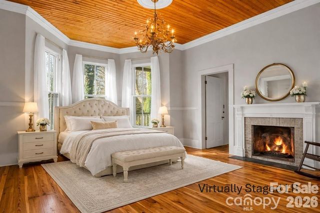 219 Stoney Mountain Road, Hendersonville, NC 28791
