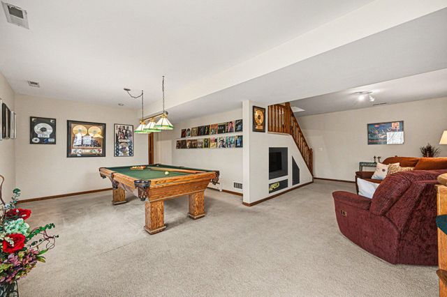 12126 Gantry Lane, Apple Valley, MN 55124