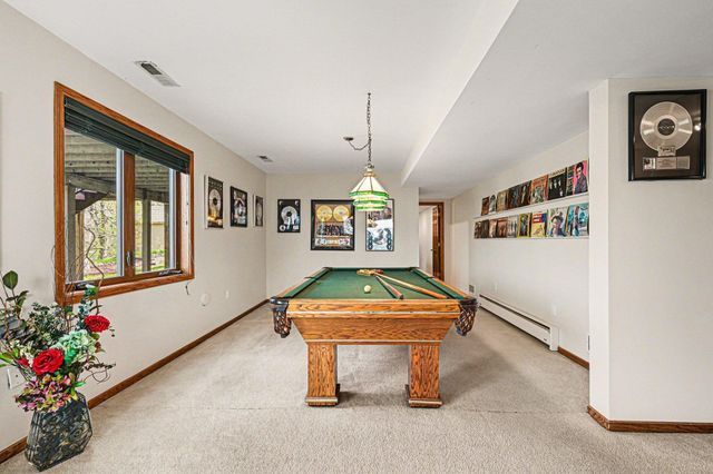 12126 Gantry Lane, Apple Valley, MN 55124